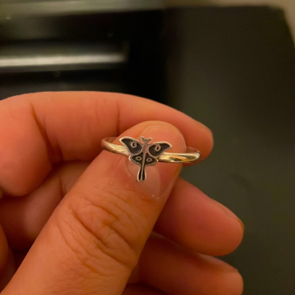 Moth Sterling silver Size 8 ring
